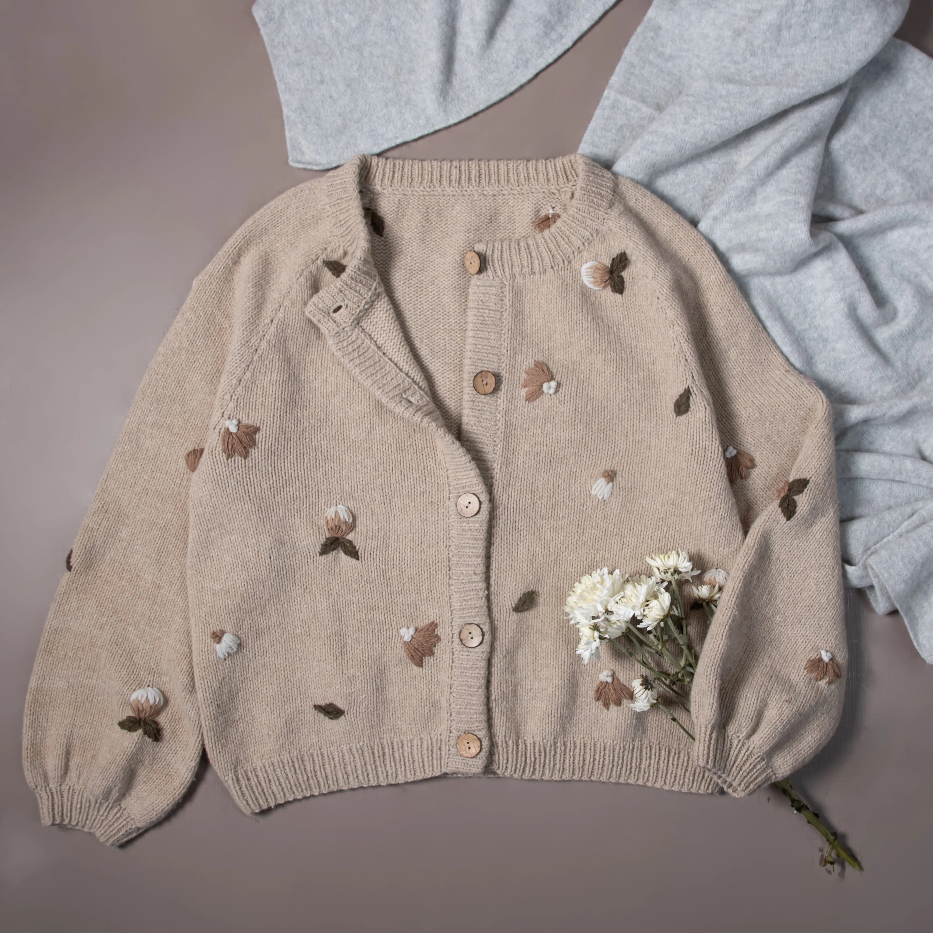 Little Buds cardigan (Women) - Linen
