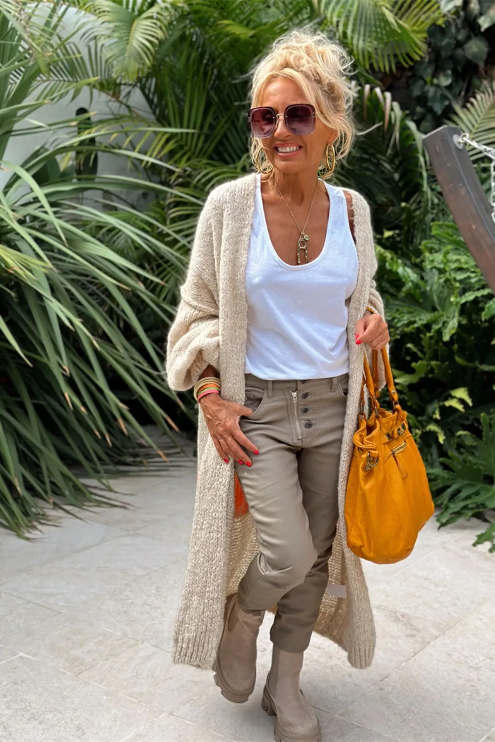 Lovely - Oversized Knitted Long Cardigan
