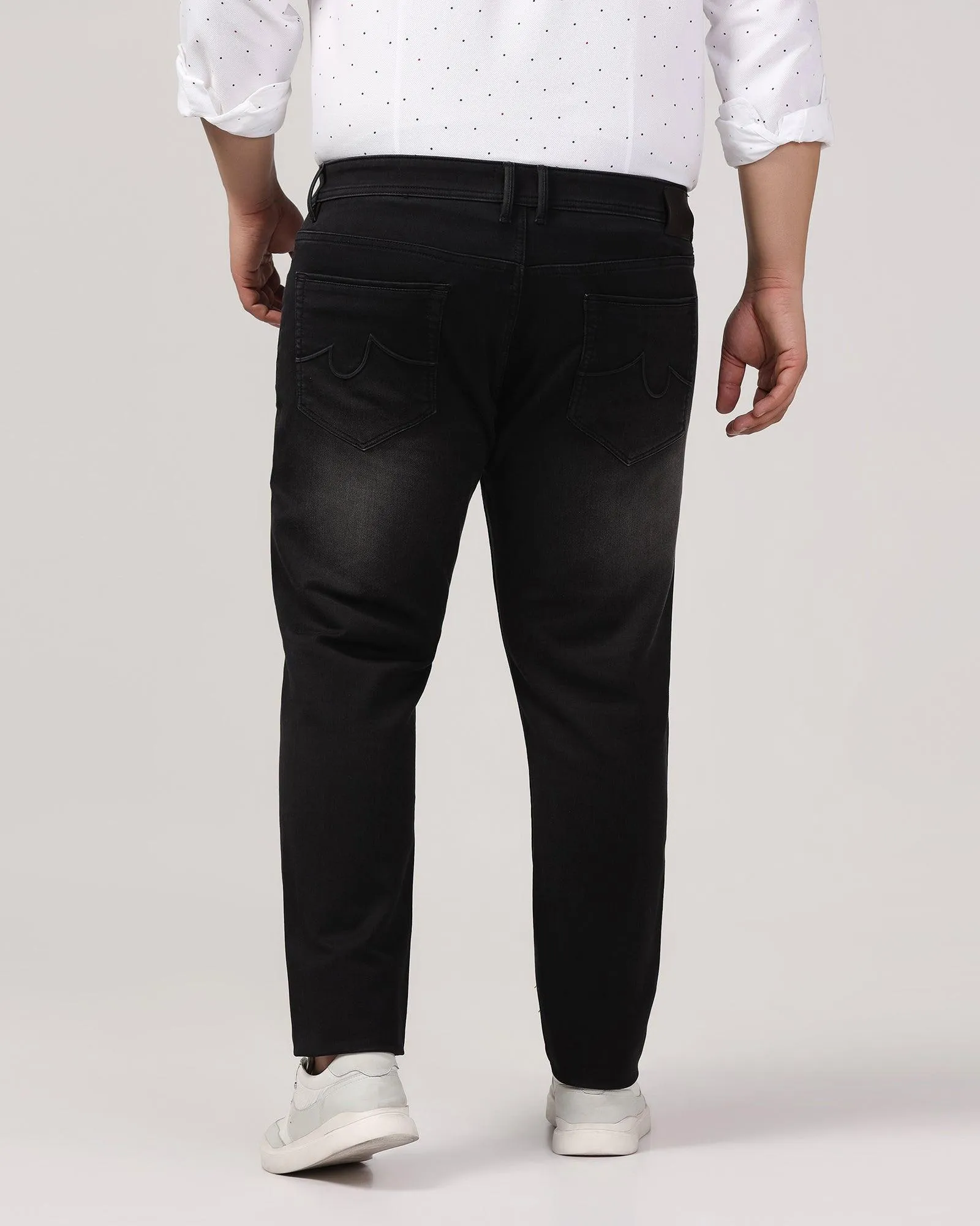 Slim Comfort Buff Fit Black Jeans - Betsy